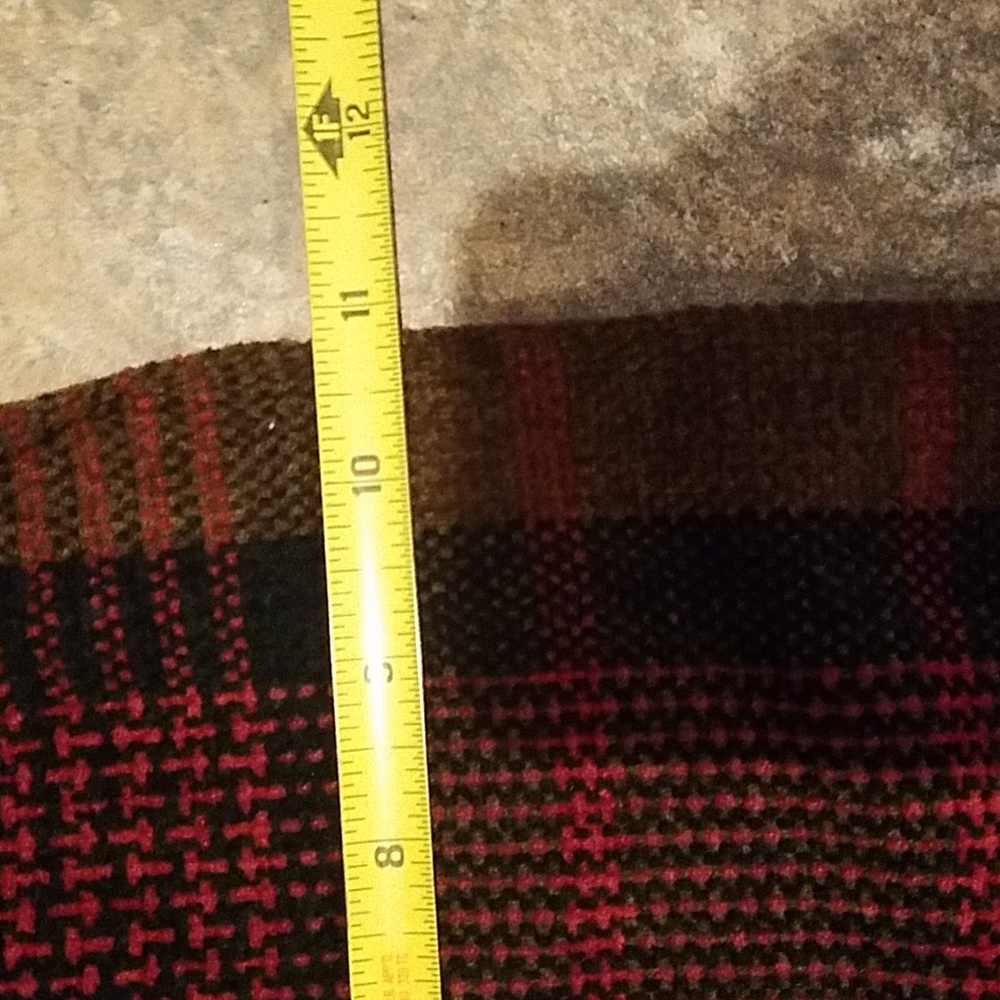 Scarf - Picture 8 of 8